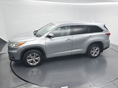 2016 Toyota Highlander LE Plus V6