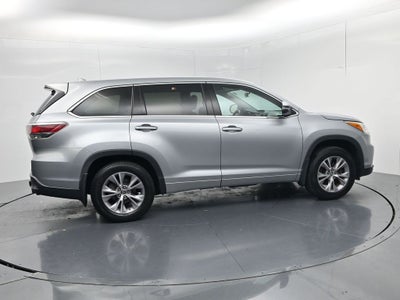 2016 Toyota Highlander LE Plus V6