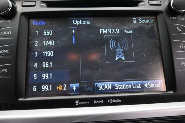 2016 Toyota Highlander LE Plus V6