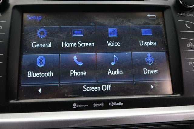 2016 Toyota Highlander LE Plus V6