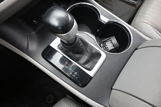 2016 Toyota Highlander LE Plus V6