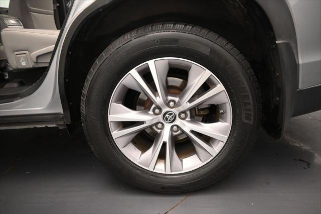 2016 Toyota Highlander LE Plus V6