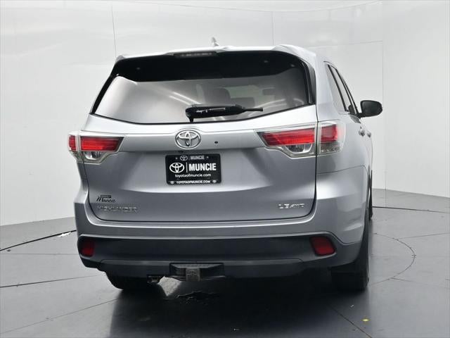 2016 Toyota Highlander LE Plus V6