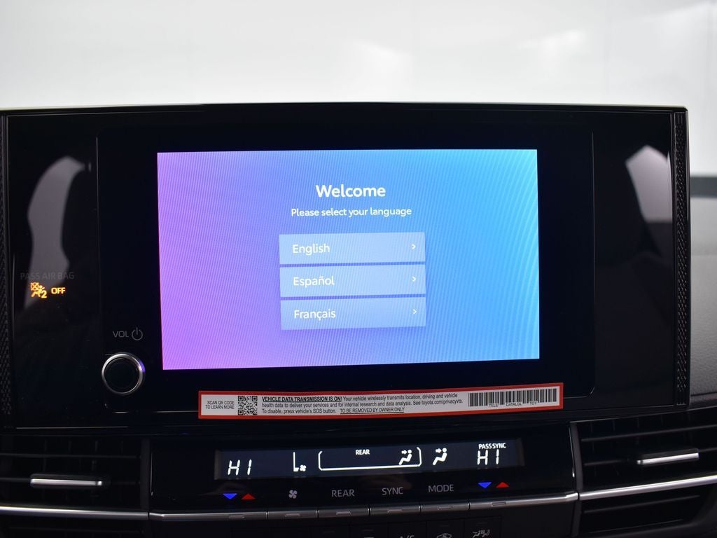 2025 Toyota Sienna LE 8 Passenger