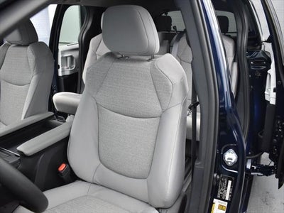 2025 Toyota Sienna LE 8 Passenger