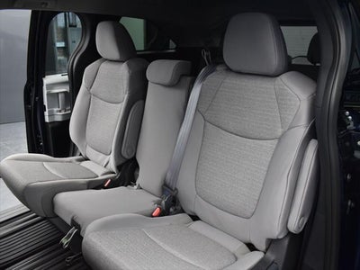 2025 Toyota Sienna LE 8 Passenger