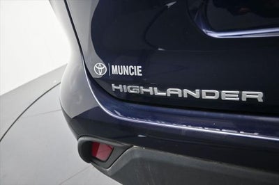 2021 Toyota Highlander LE
