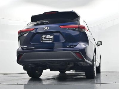 2021 Toyota Highlander LE