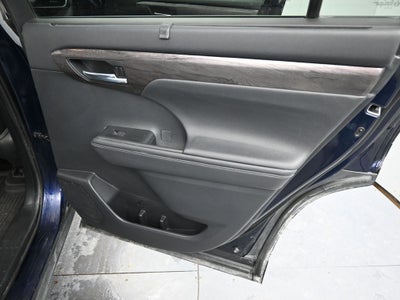 2021 Toyota Highlander Hybrid Limited