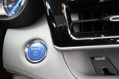 2022 Toyota Highlander Hybrid Platinum