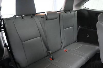 2022 Toyota Highlander Hybrid Platinum