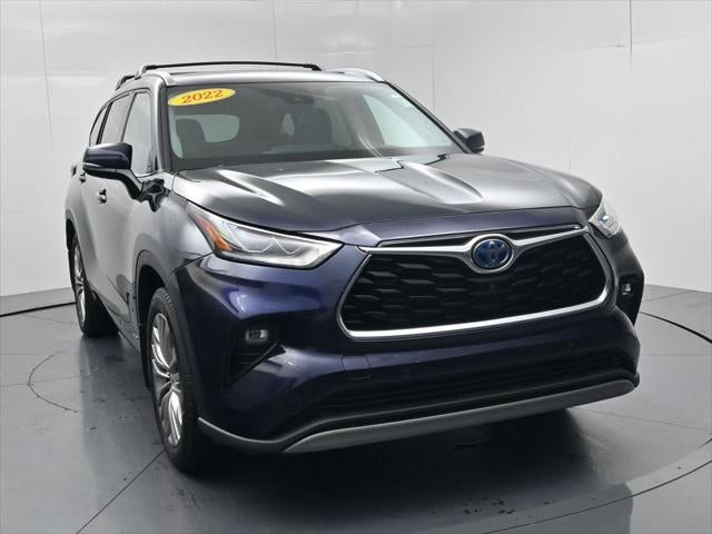 2022 Toyota Highlander Hybrid Platinum