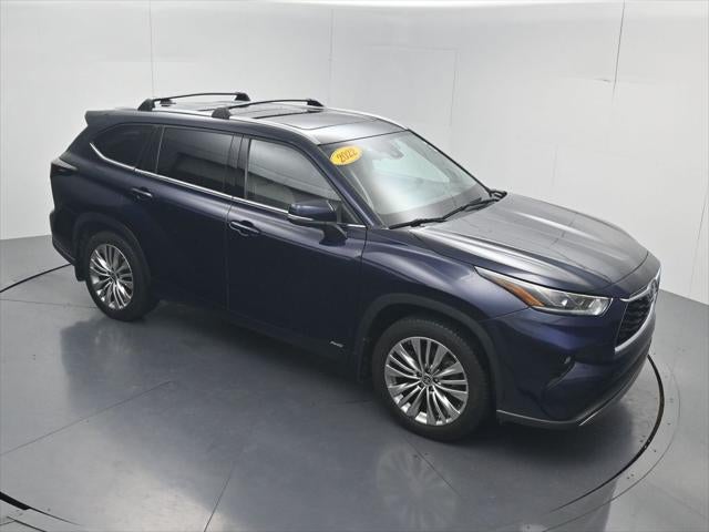 2022 Toyota Highlander Hybrid Platinum