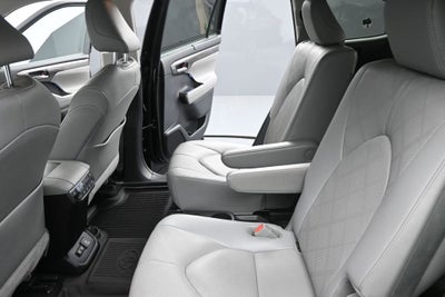 2020 Toyota Highlander Platinum