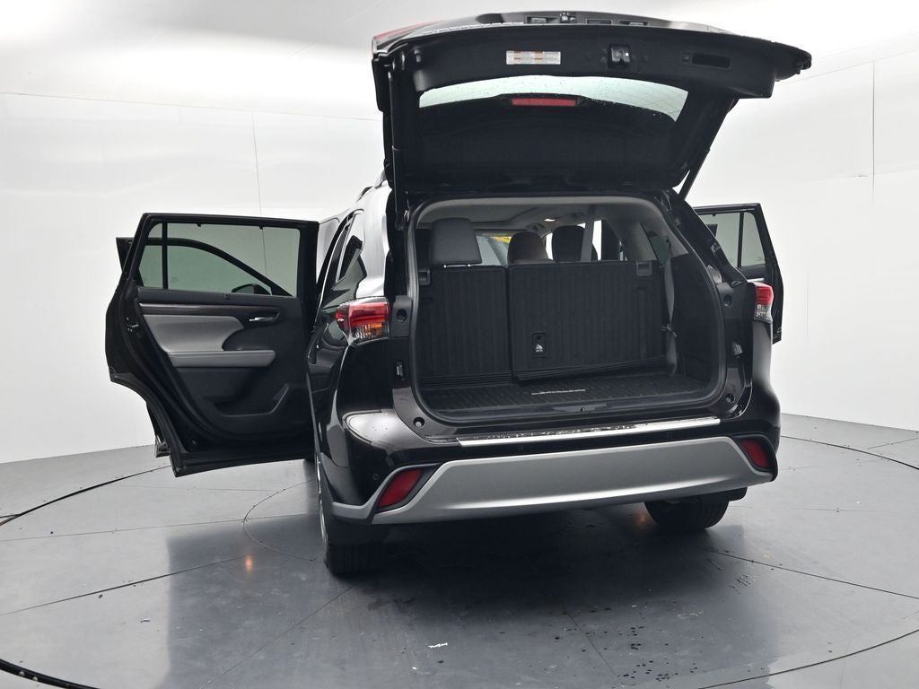2020 Toyota Highlander Platinum