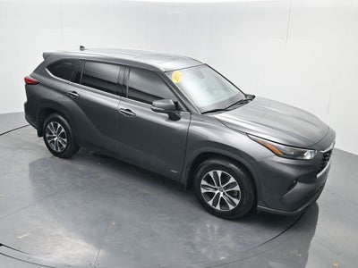 2022 Toyota Highlander Hybrid XLE