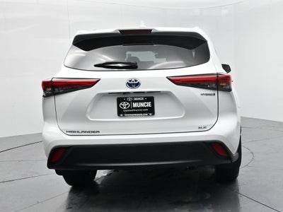 2022 Toyota Highlander Hybrid XLE