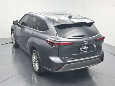 2024 Toyota Highlander Platinum
