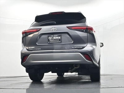 2024 Toyota Highlander Platinum