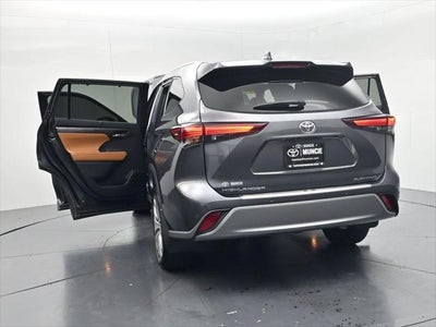 2024 Toyota Highlander Platinum