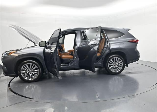 2024 Toyota Highlander Platinum