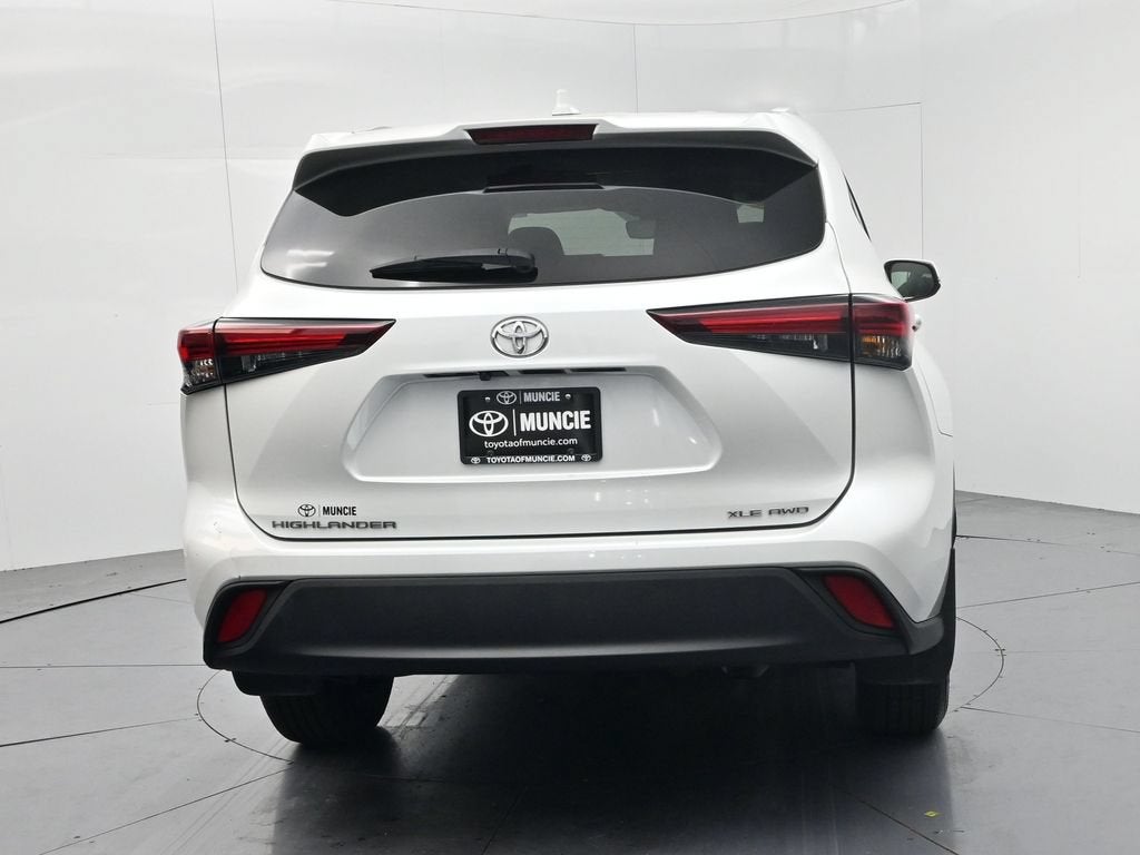 2024 Toyota Highlander XLE