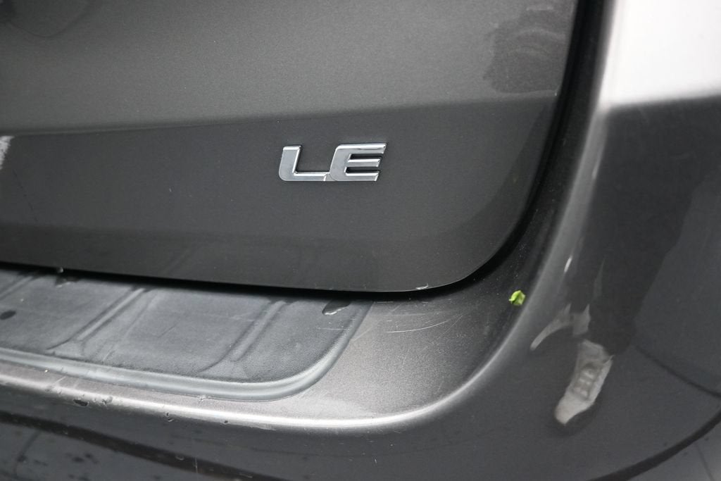 2019 Toyota Sienna LE 8 Passenger