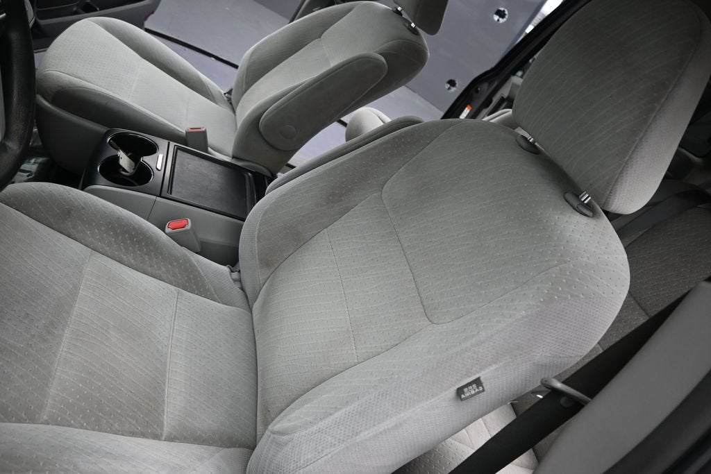 2019 Toyota Sienna LE 8 Passenger