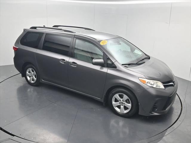 2019 Toyota Sienna LE 8 Passenger