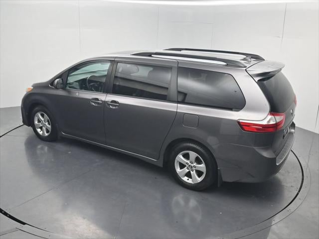 2019 Toyota Sienna LE 8 Passenger