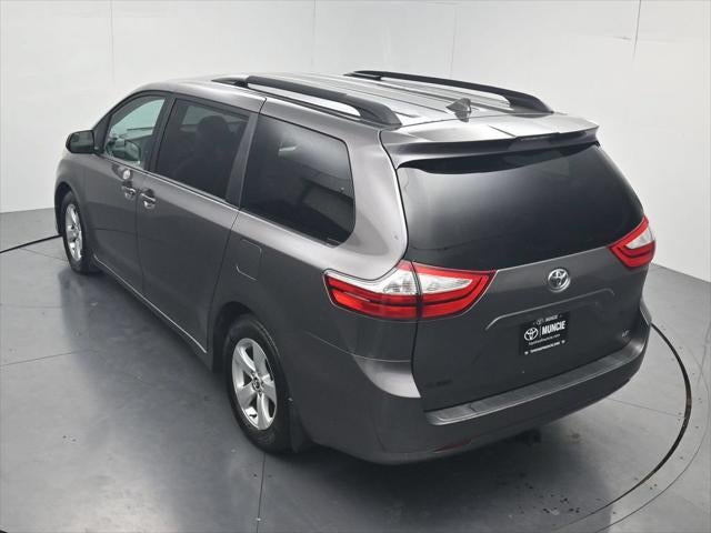 2019 Toyota Sienna LE 8 Passenger