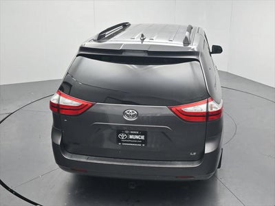 2019 Toyota Sienna LE 8 Passenger