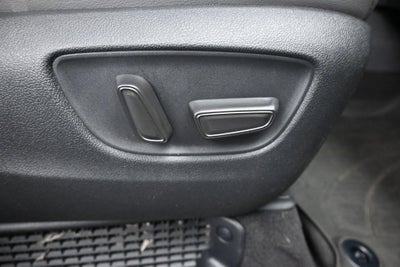 2023 Toyota Sienna XLE 8 Passenger