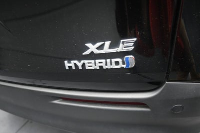 2023 Toyota Sienna XLE 8 Passenger