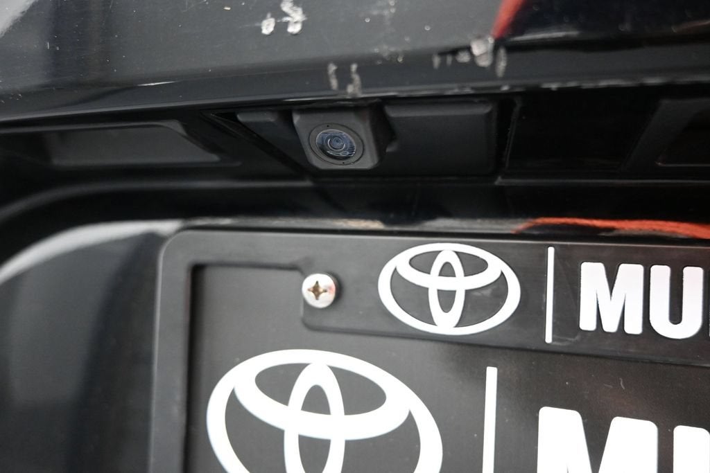 2023 Toyota Sienna XLE 8 Passenger