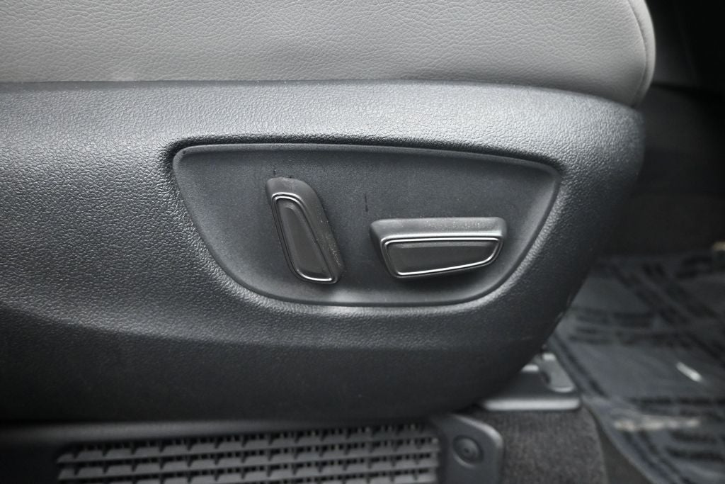 2026 Toyota Sienna XLE 8 Passenger