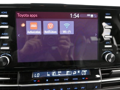 2024 Toyota Sienna XLE 8 Passenger