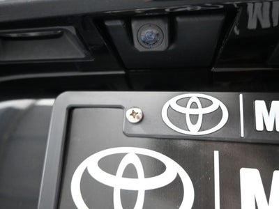 2024 Toyota Sienna XLE 8 Passenger