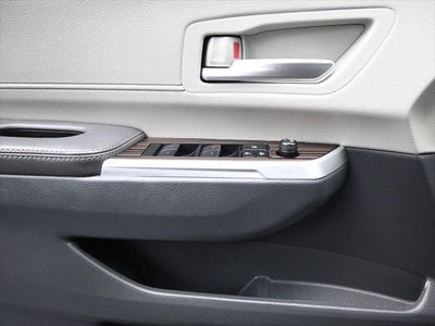 2024 Toyota Sienna XLE 8 Passenger