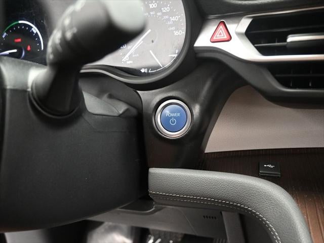 2024 Toyota Sienna XLE 8 Passenger