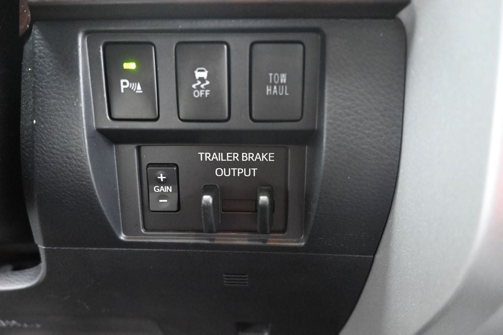 2018 Toyota Tundra Limited 5.7L V8