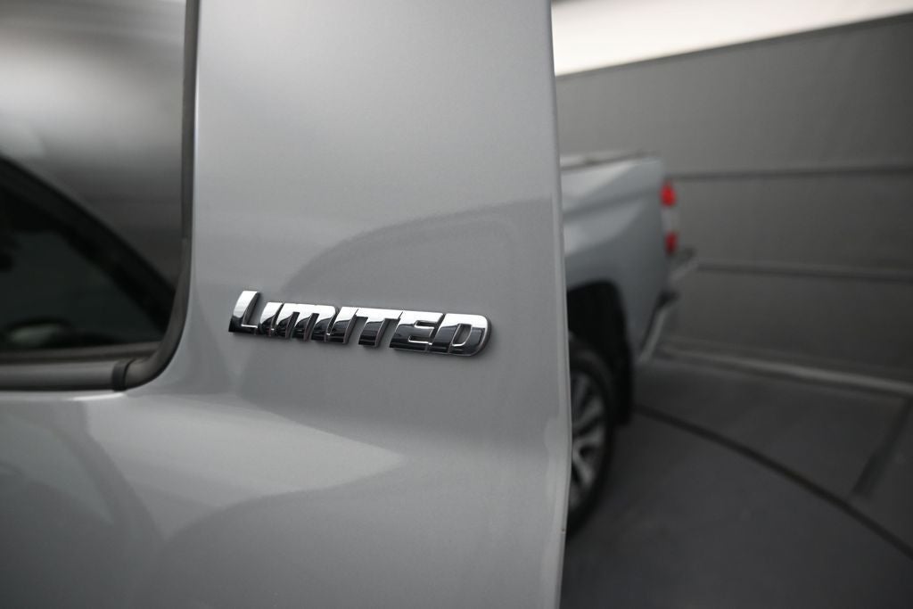 2018 Toyota Tundra Limited 5.7L V8