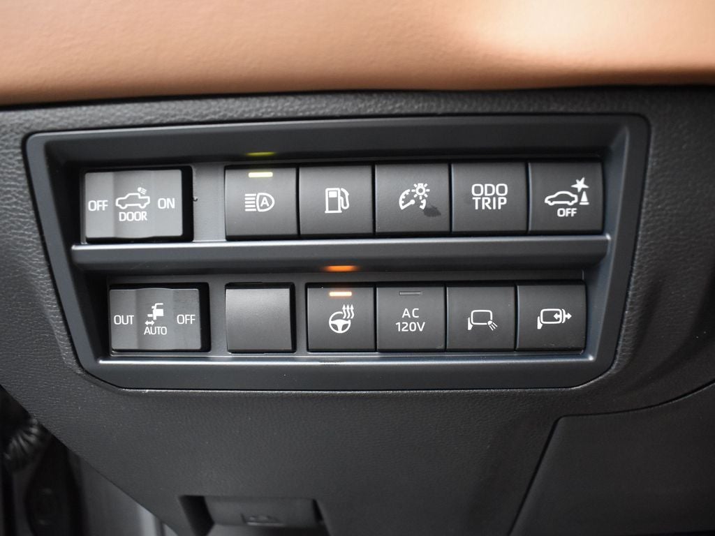 2025 Toyota Tundra Hybrid 1794 Edition