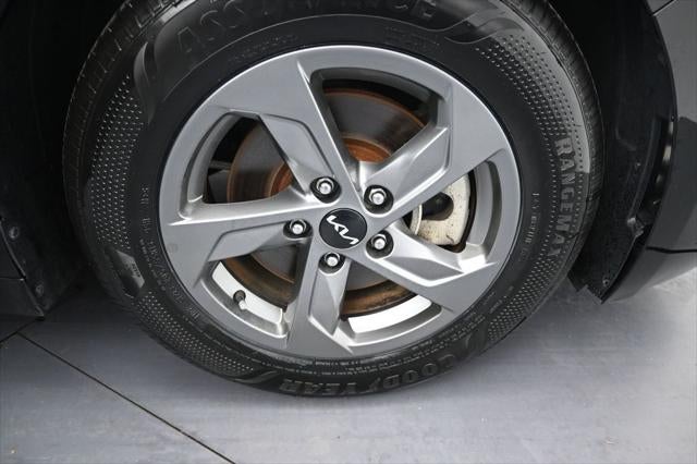 2023 Kia K5 LXS