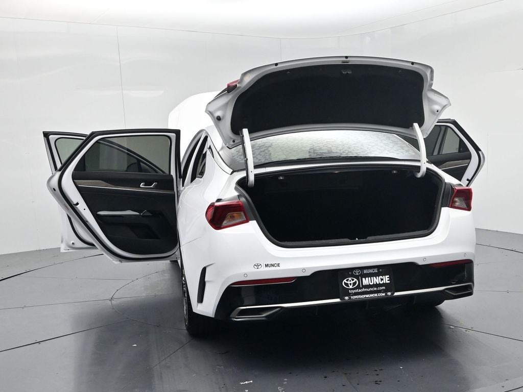 2021 Kia K5 EX