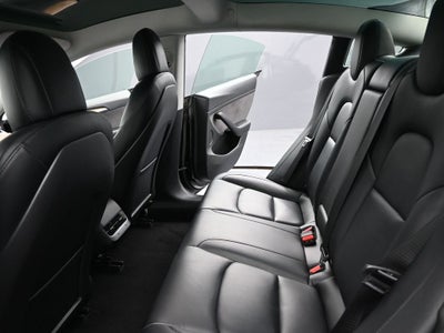 2022 Tesla Model 3 Base