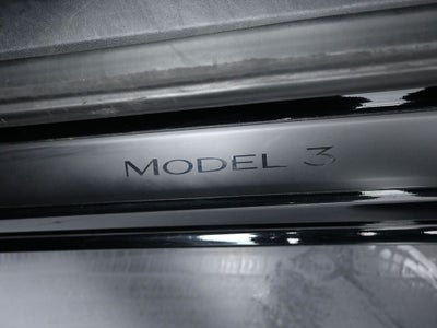2022 Tesla Model 3 Base