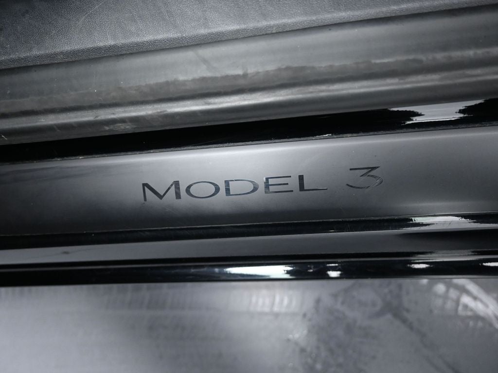 2022 Tesla Model 3 Base