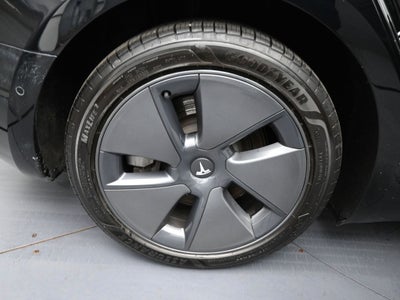 2022 Tesla Model 3 Base
