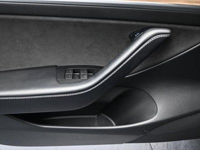 2022 Tesla Model 3 Base